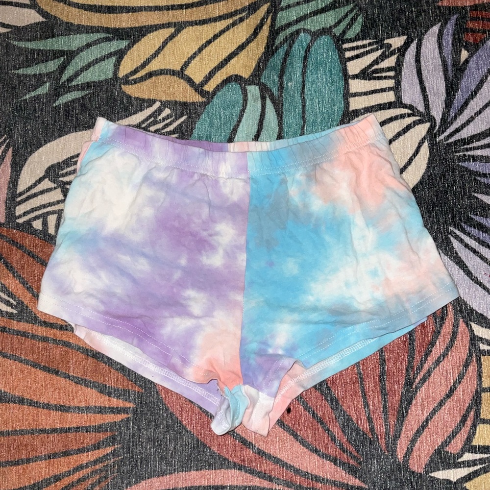 Medium Girls Tye Dye Shorts